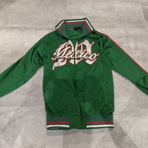 Victorious Mexico branded jogger jacket